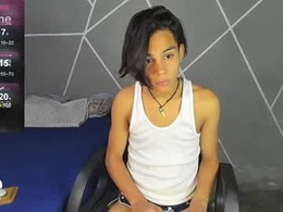 Screen Grab from deivi_colins