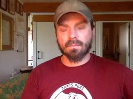 Screen Grab from deivitzzz