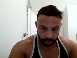 Screen Grab from denilsonl