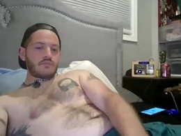 Screen Grab from deviantdream