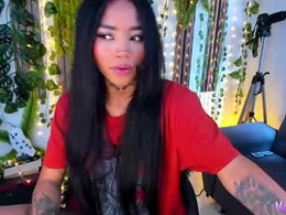 Screen Grab from diamon_kataleya