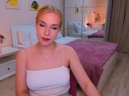 Screen Grab from diamond_milady