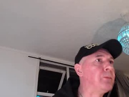 Screen Grab from dillonmoss