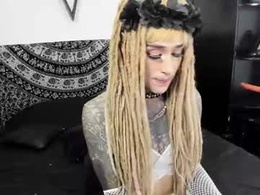 Screen Grab from dirtyonix