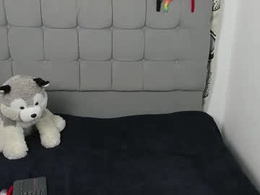 Screen Grab from divine_thiago_