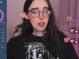 Screen Grab from dixipixi_