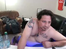 Screen Grab from dizdick69