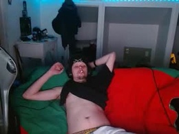 Screen Grab from dizzy420933727