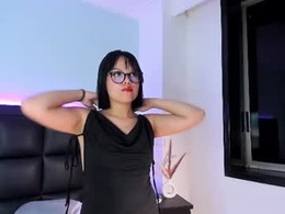 Screen Grab from doll_inkk