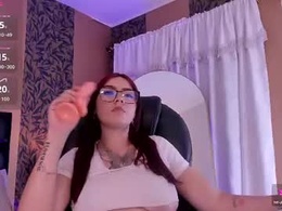 Screen Grab from dollcherry_