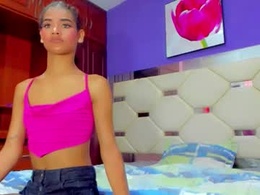 Screen Grab from dollcute_latin