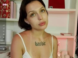 Screen Grab from dolliejenni