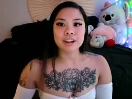 Screen Grab from dolllface