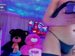 Screen Grab from dolls_lunahot