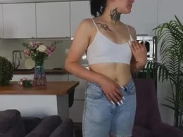 Screen Grab from dollyakerley