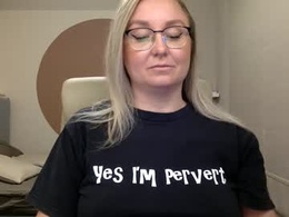 Screen Grab from dom_mummy