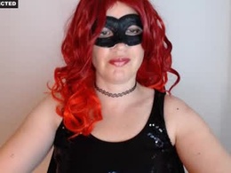 Screen Grab from domina_floxia