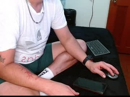 Screen Grab from dominic_lux