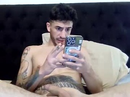 Screen Grab from donisss33