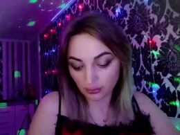 Screen Grab from dreamylayla