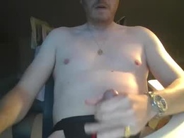 Screen Grab from dubpistol_99
