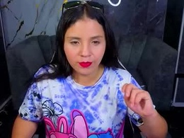 Screen Grab from dulce17_b