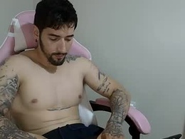 Screen Grab from dylan_benett__