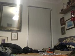 Screen Grab from dyldo435126