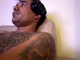 Screen Grab from ed_hot69