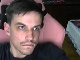 Screen Grab from edm4rk