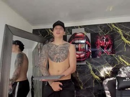 Screen Grab from eithan__boy