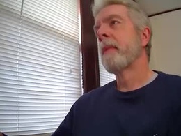 Screen Grab from el_unico_sultan3