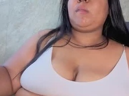 Screen Grab from ela__foxter