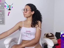 Screen Grab from elektra_williams