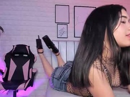 Screen Grab from elizabeth_benz