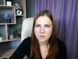 Screen Grab from elizabethgloww