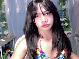 Screen Grab from ella_fuma