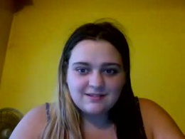 Screen Grab from ella_is_sleepy