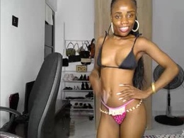 Screen Grab from ellababy08