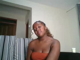 Screen Grab from ellah_simone
