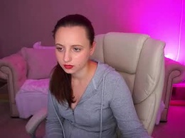 Screen Grab from elleebloom