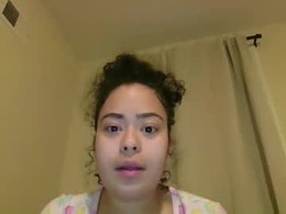 Screen Grab from ellibell26