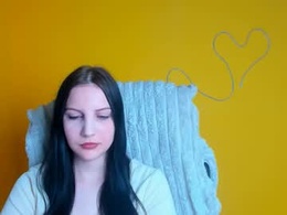 Screen Grab from ellie_esmi