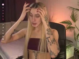 Screen Grab from ellie_frost