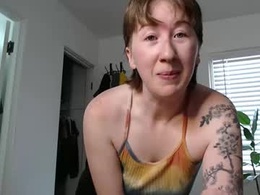 Screen Grab from ellierowyn