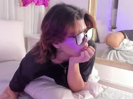 Screen Grab from elliot_walker