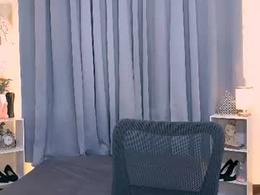 Screen Grab from ellise_heart