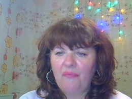 Screen Grab from elsa_crystal