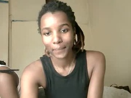 Screen Grab from elvier_pretty