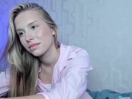 Screen Grab from elysia_xo